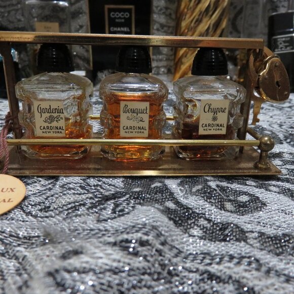 TANTALUX BY CARDINAL PERSONAL EAU DE PARFUM BAR WITH TAG, HEART LOCK & KEY 1938 - Picture 1 of 12